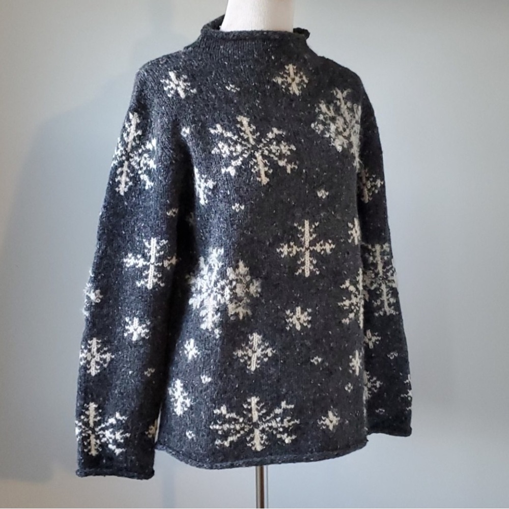Jones New York women's vintage snowflake sweater